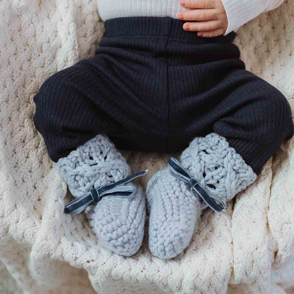 Snuggle Hunny, Blue Merino Wool Bonnet & Booties