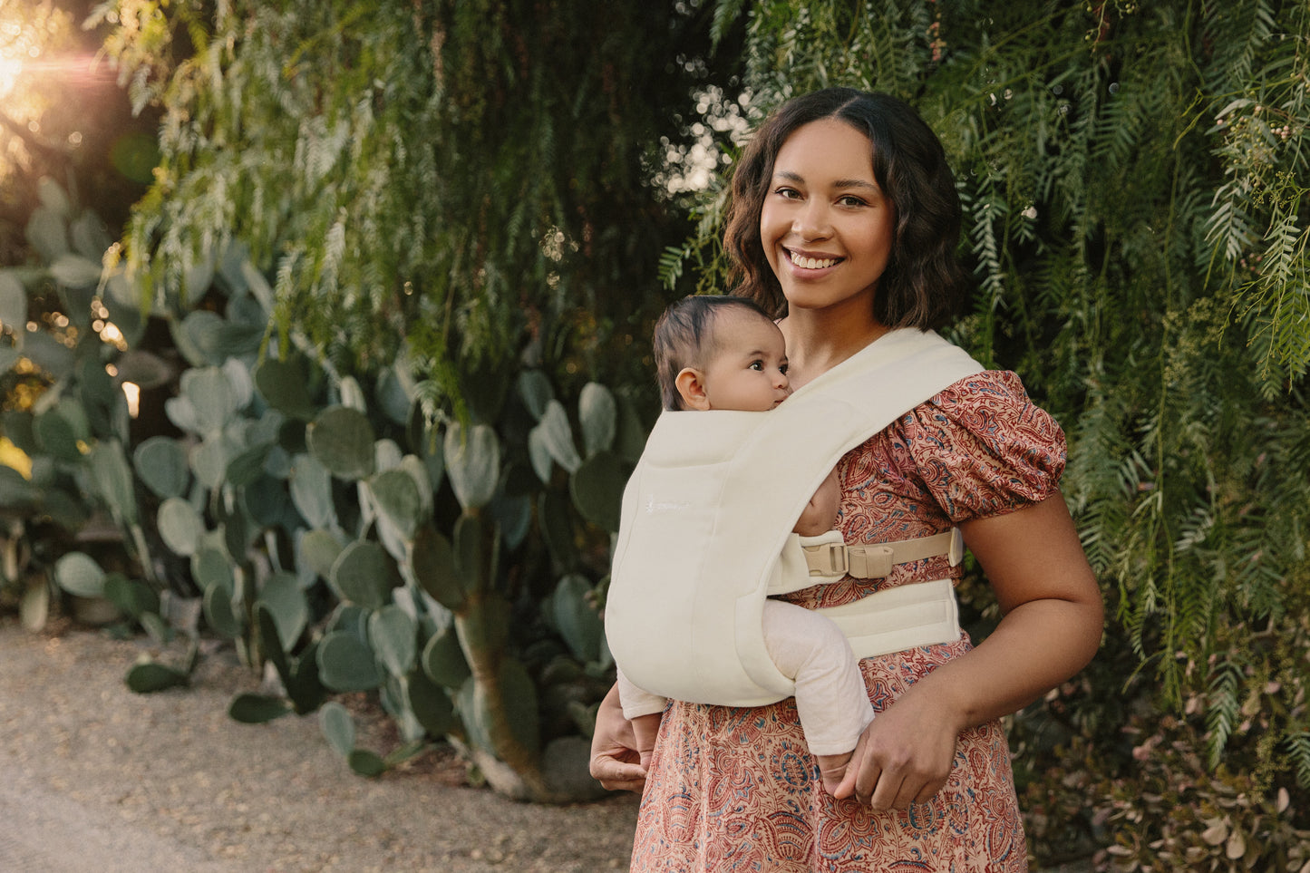 ERGOBABY EMBRACE NEWBORN CARRIER - CREAM