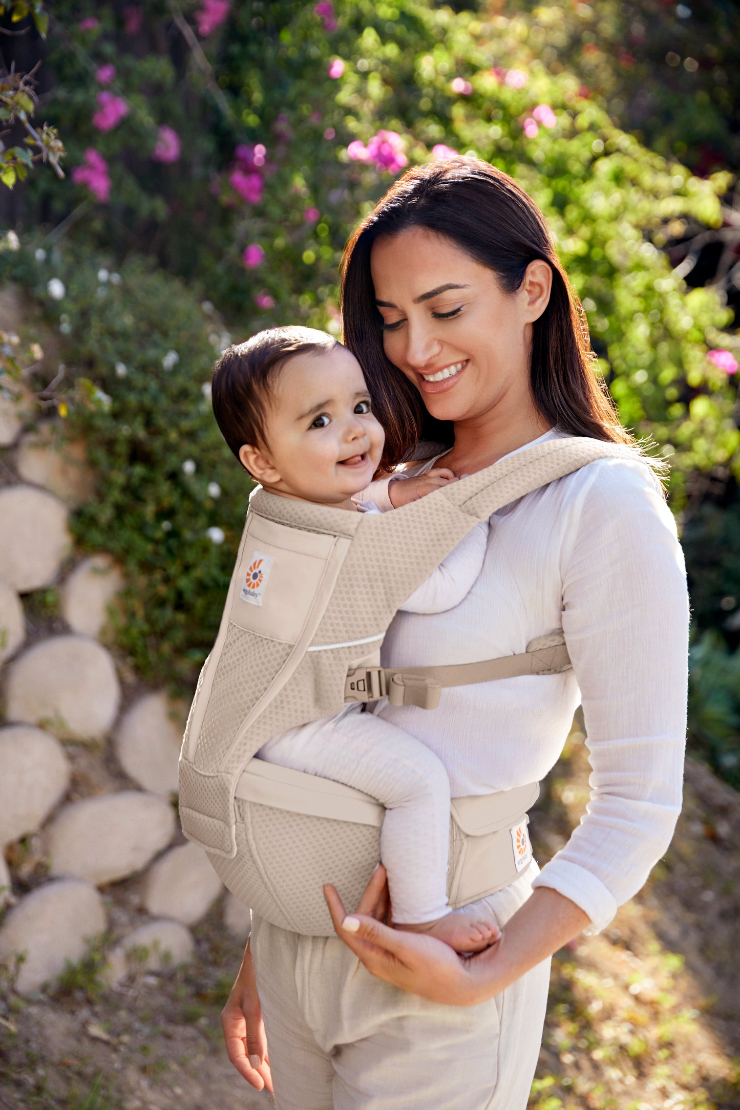 ERGOBABY ALTA HIP SEAT BABY CARRIER - NATURAL BEIGE