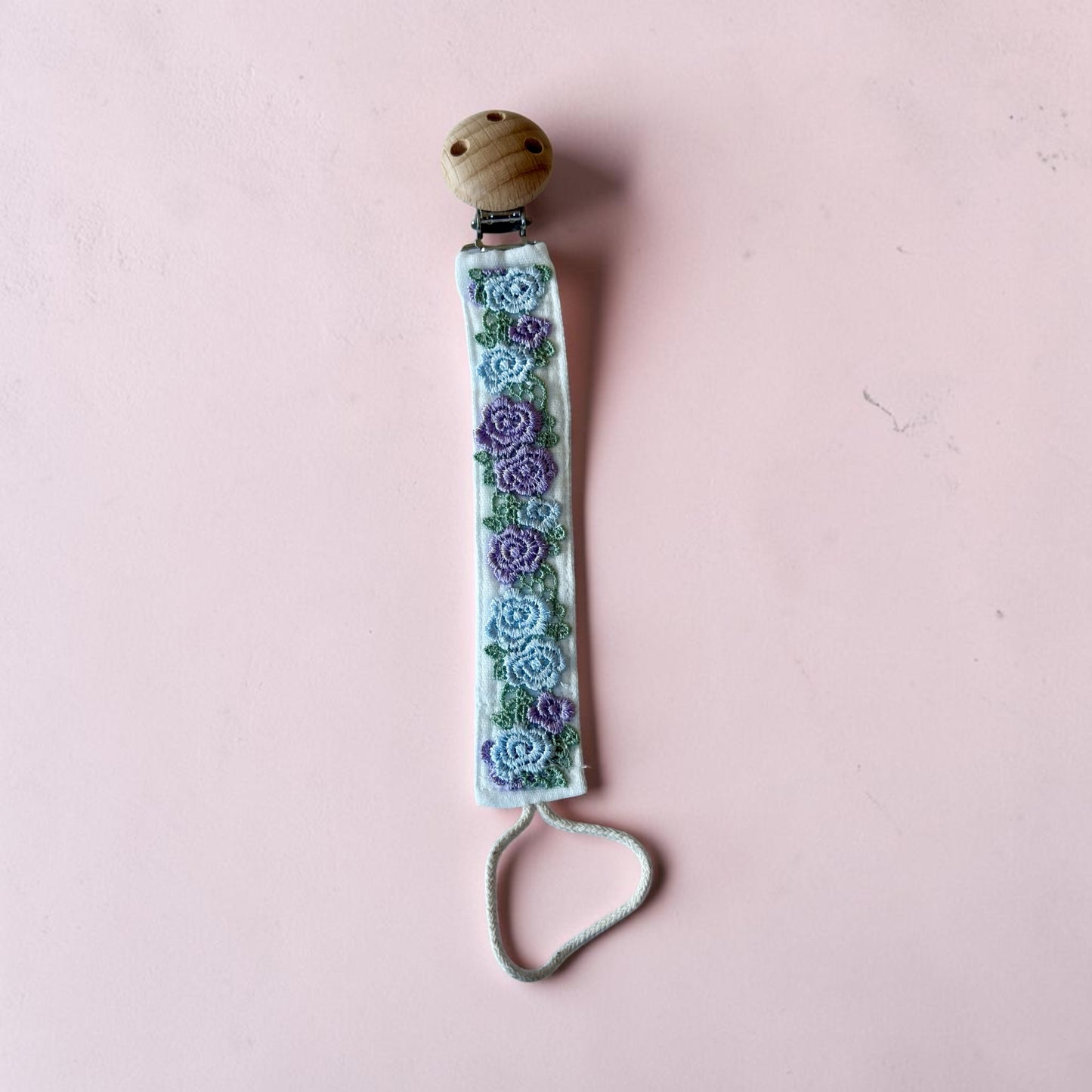 Giggle Bubs, Blossom Bloom Dummy Clip