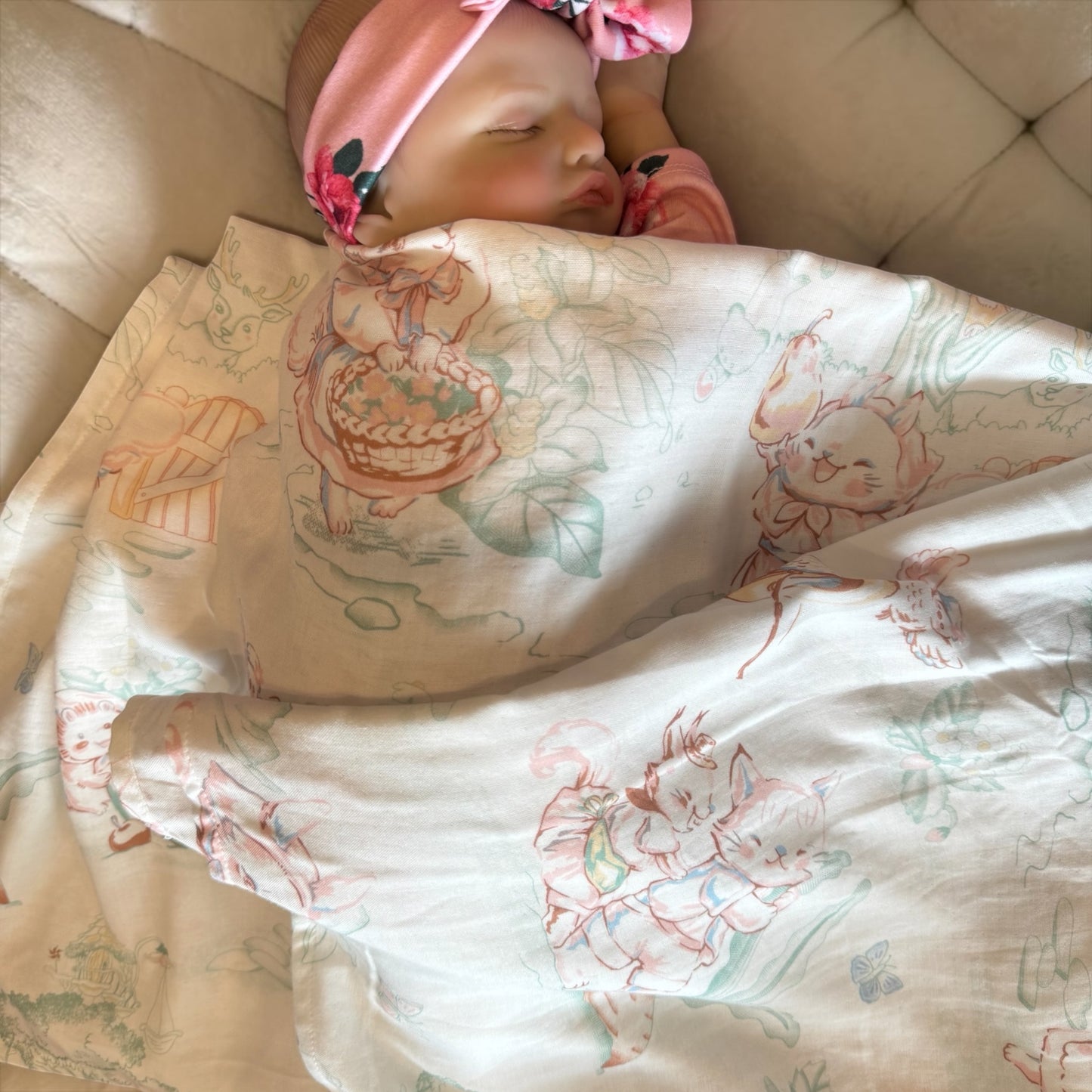 Giggle Bubs, “Happy Garden”Baby Organic Muslin Wrap