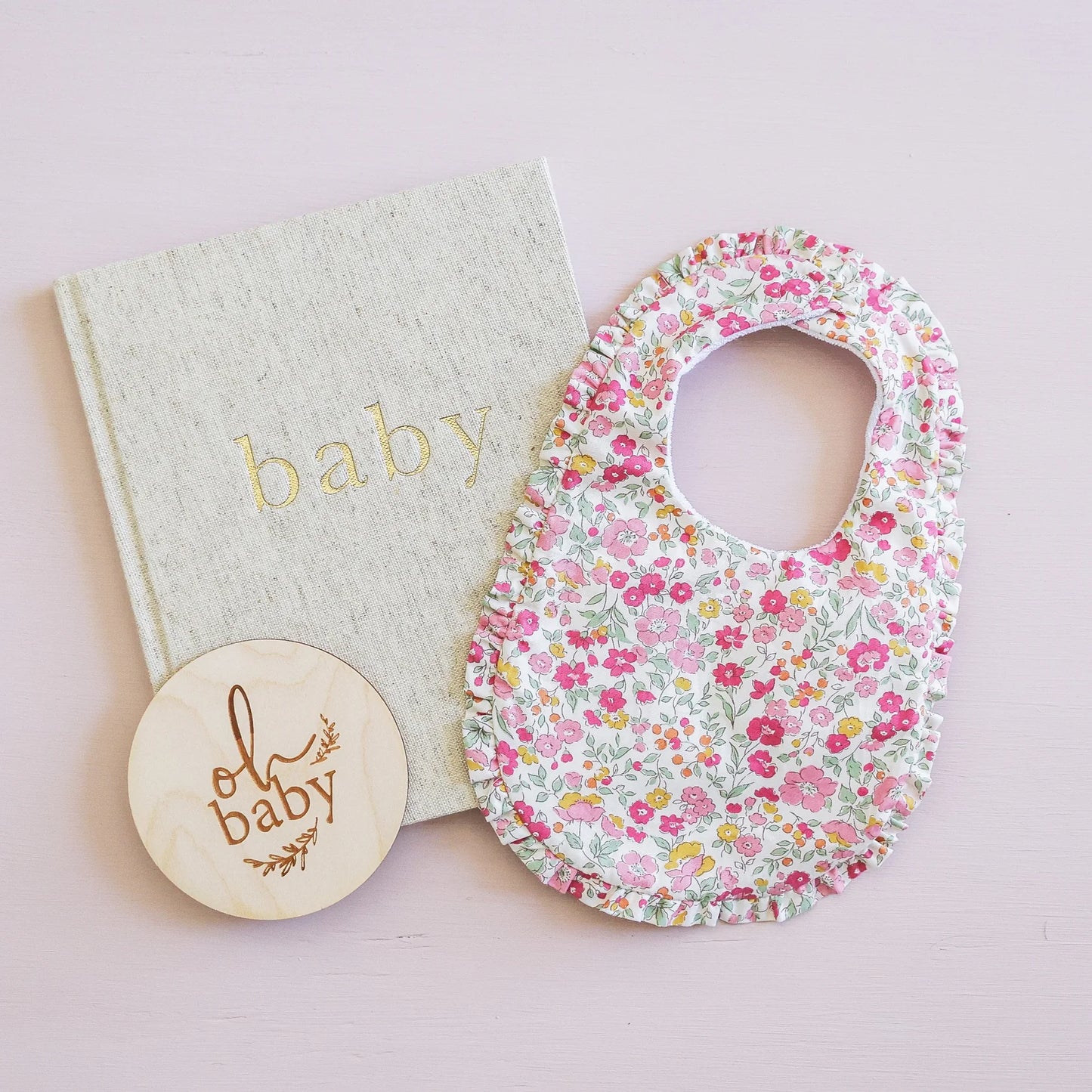 ALIMROSE Ruffle Edge Bib Rose Garden