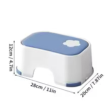 Kid Step Stool With Non-Slip Pads