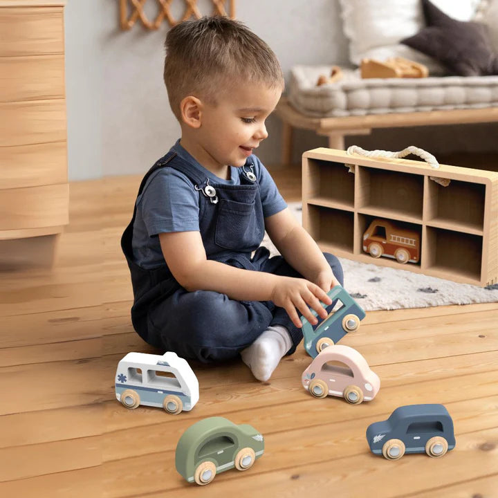 Speedy Monkey Car display case with 6 vehicles