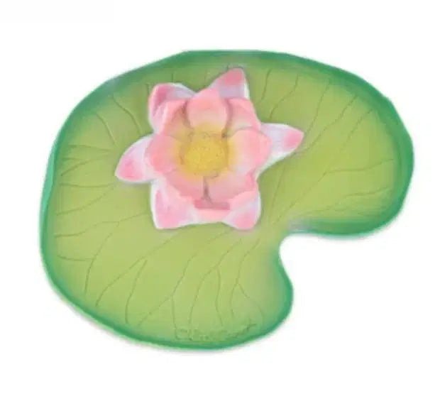 Oil & Carol Water Lily