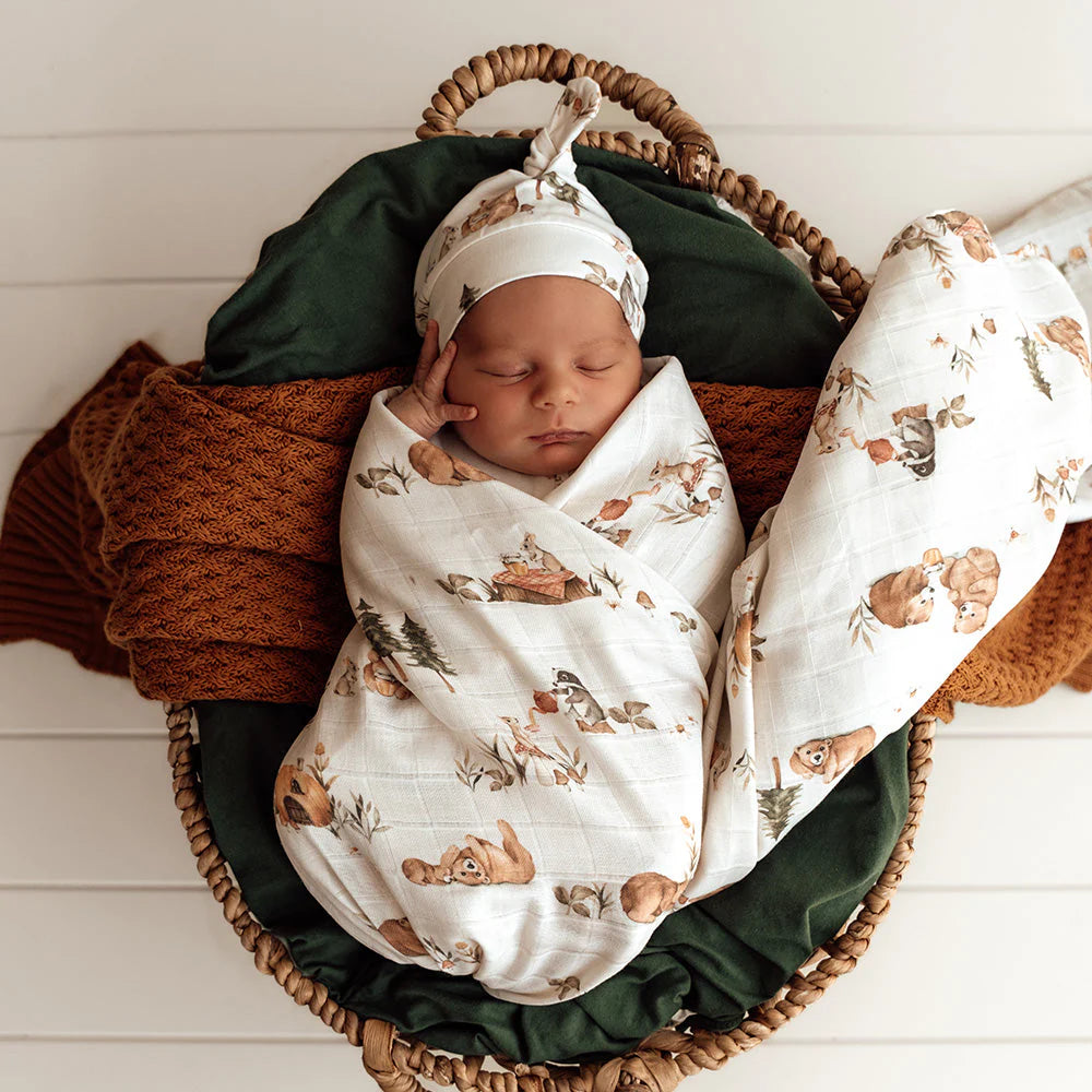 Snyggle Hunny, Bears Organic Muslin Wrap