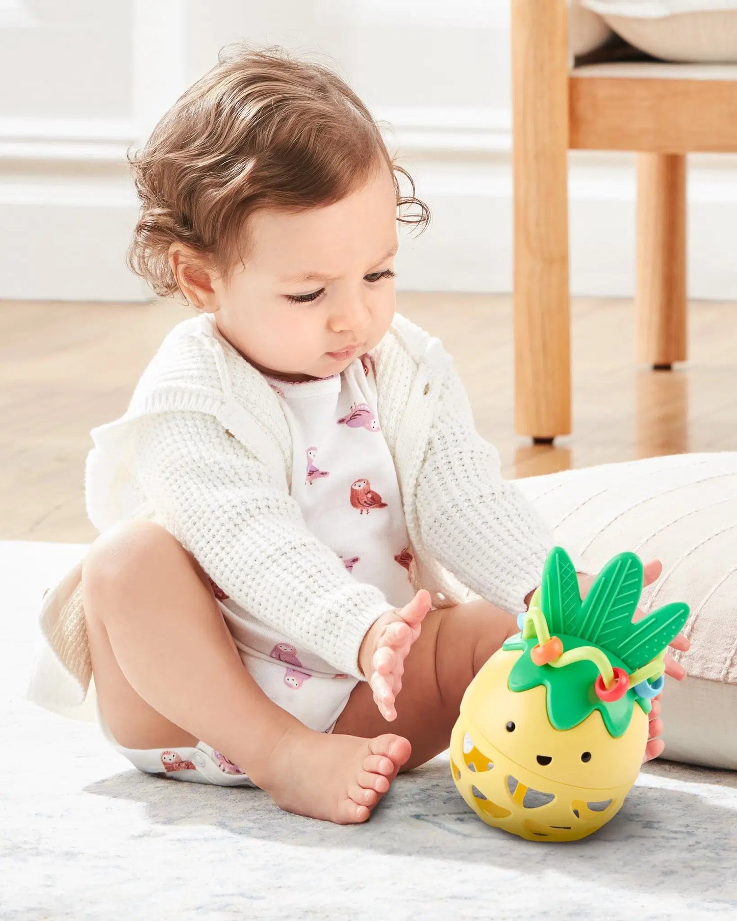 SKIP HOP FARMSTAND ROLL AROUND PINEAPPLE RATTLE BABY TOY - Bubs Universe