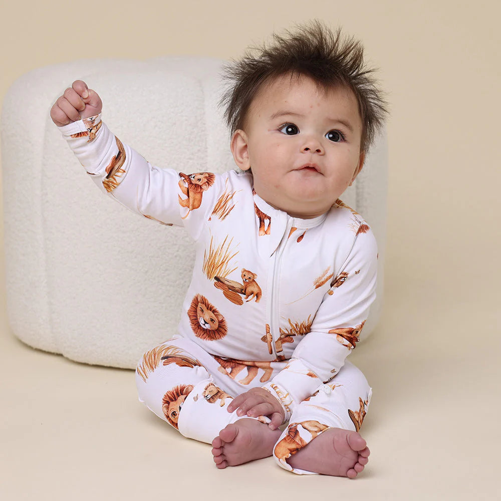 Snuggle Hunny, Lion Organic Snugglesuit Convertible Romper