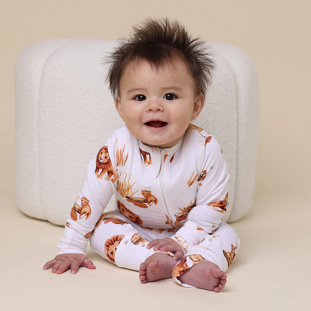 Snuggle Hunny, Lion Organic Snugglesuit Convertible Romper
