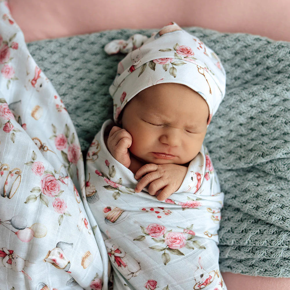 Snuggle Hunny White Rabbit Organic Muslin Wrap