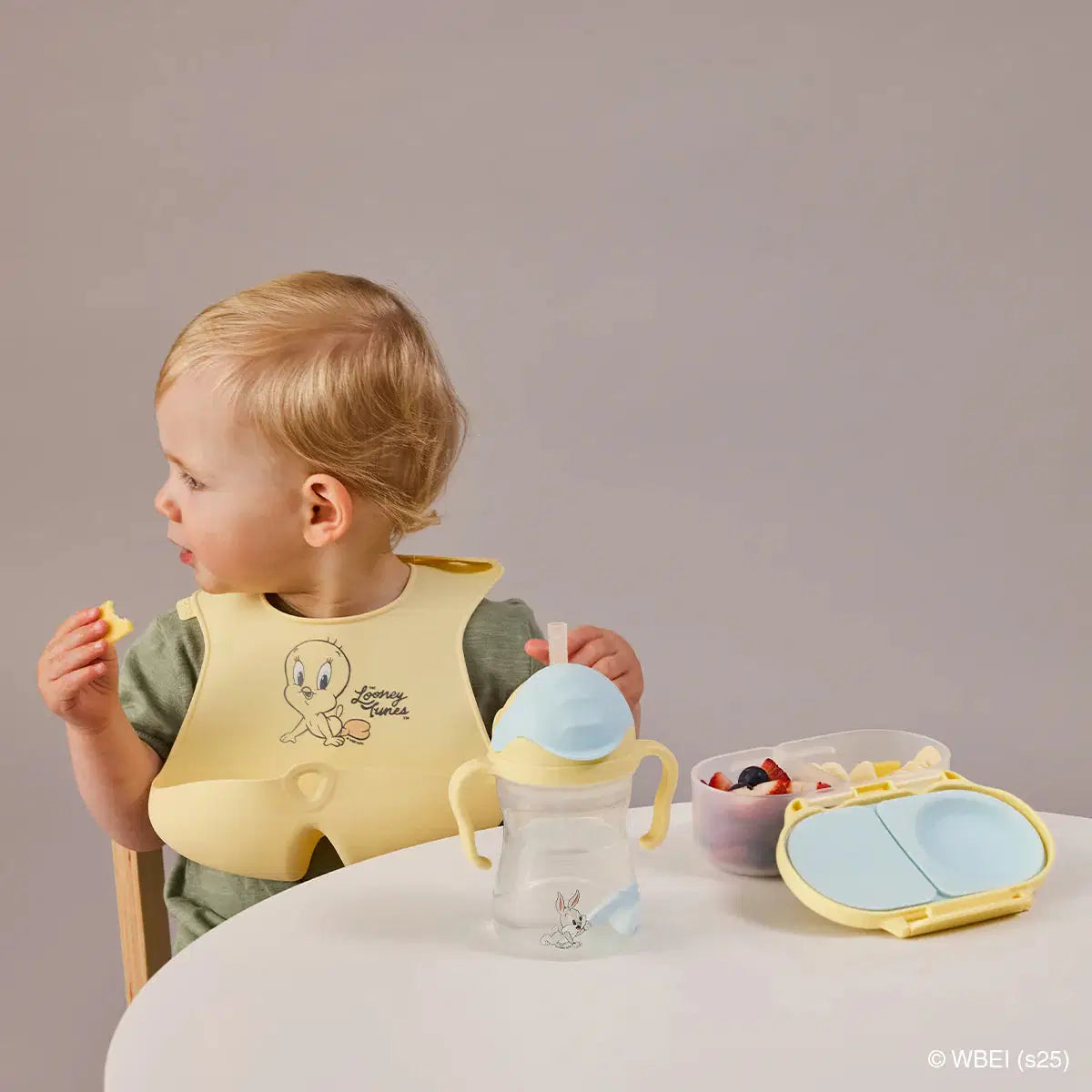 B.Box Looney Tunes Silicone Bib