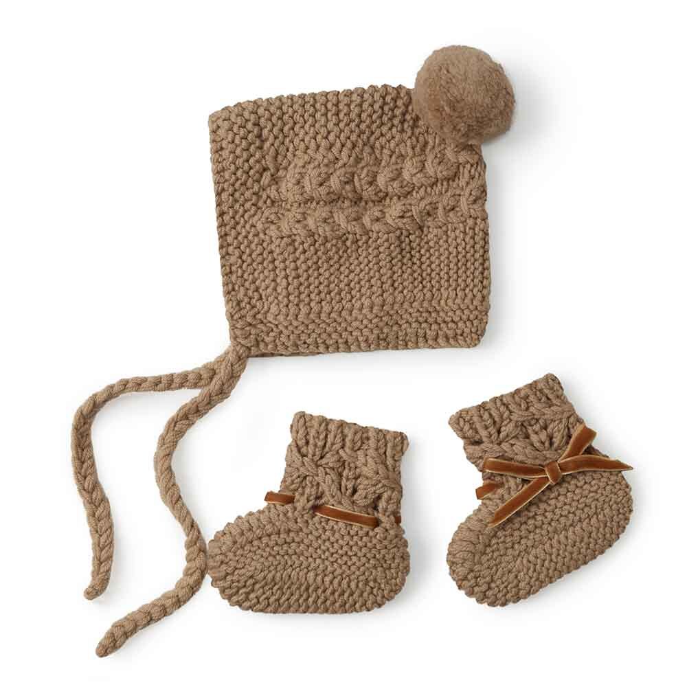 Snuggle hunny, Fawn Merino Wool Bonnet & Booties