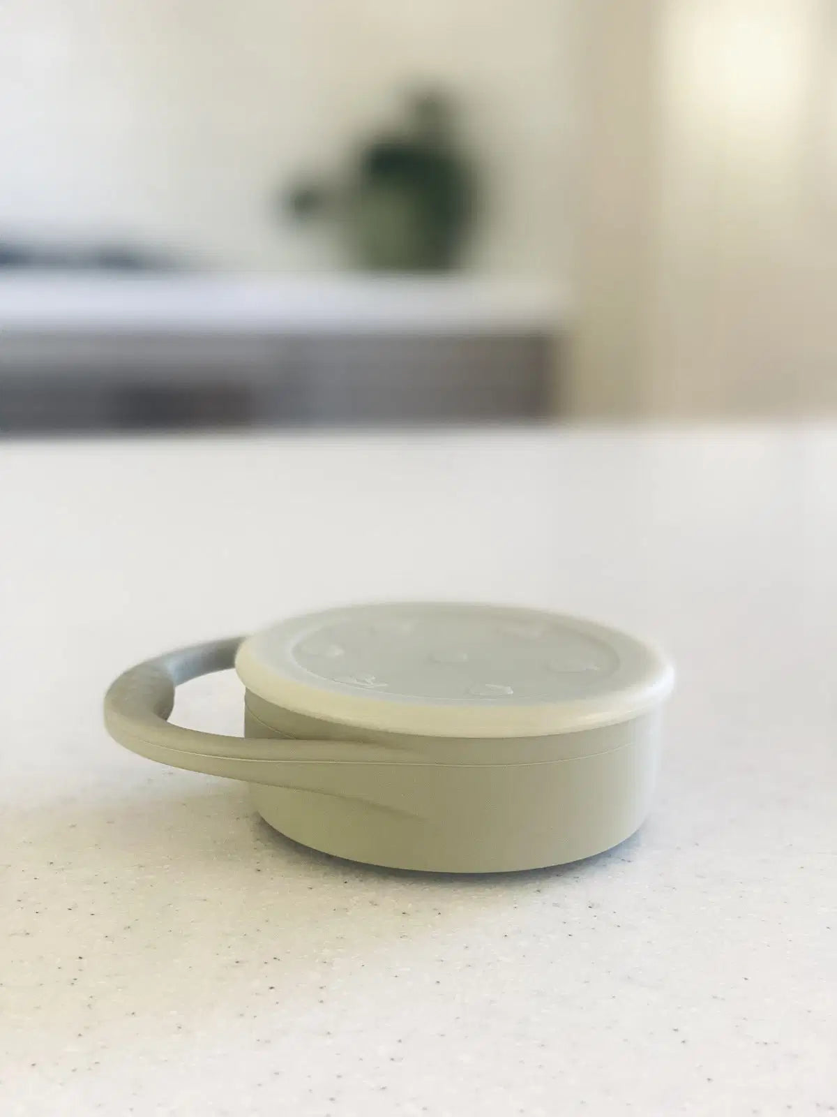Mini & Me Snack Cup Collapsible with Lid Olive