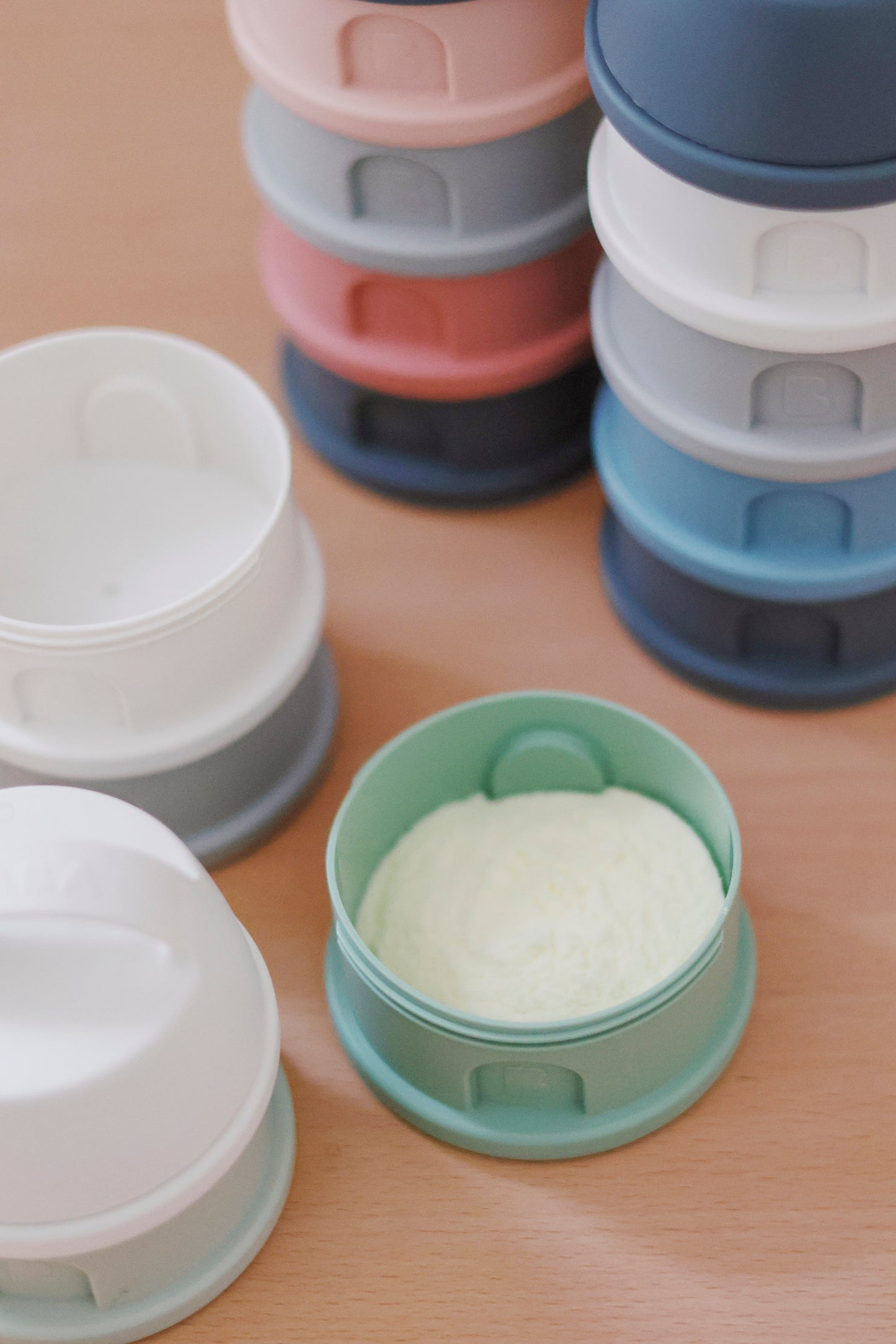 BEABA FORMULA AND SNACKS CONTAINER - TERRACOTTA