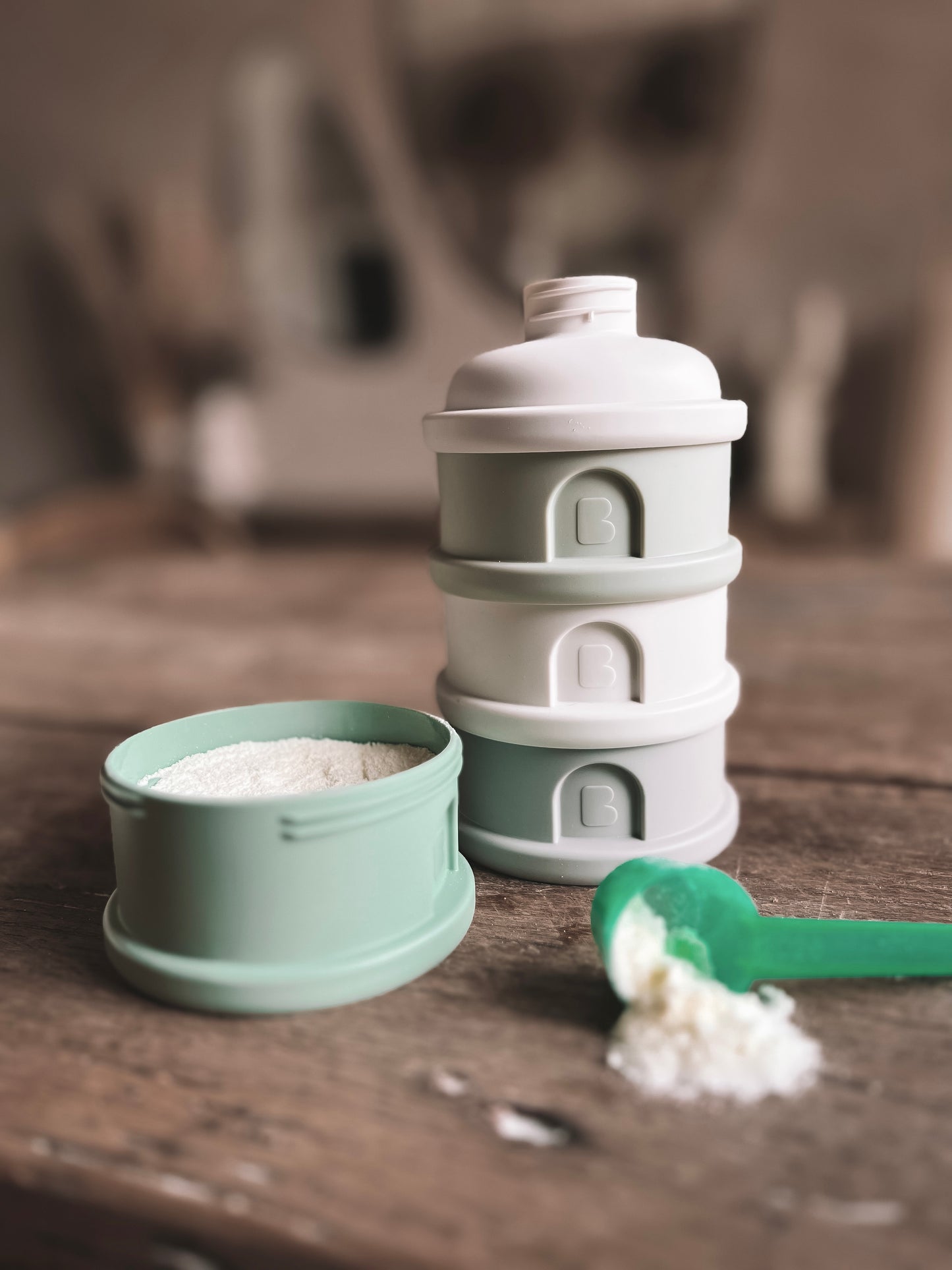 BEABA FORMULA AND SNACKS CONTAINER - TERRACOTTA