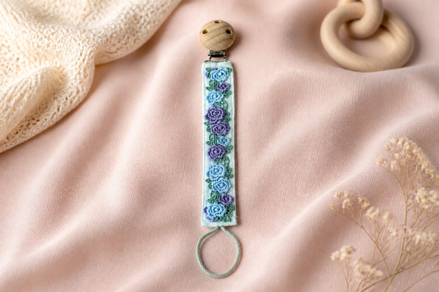 Giggle Bubs, Blossom Bloom Dummy Clip