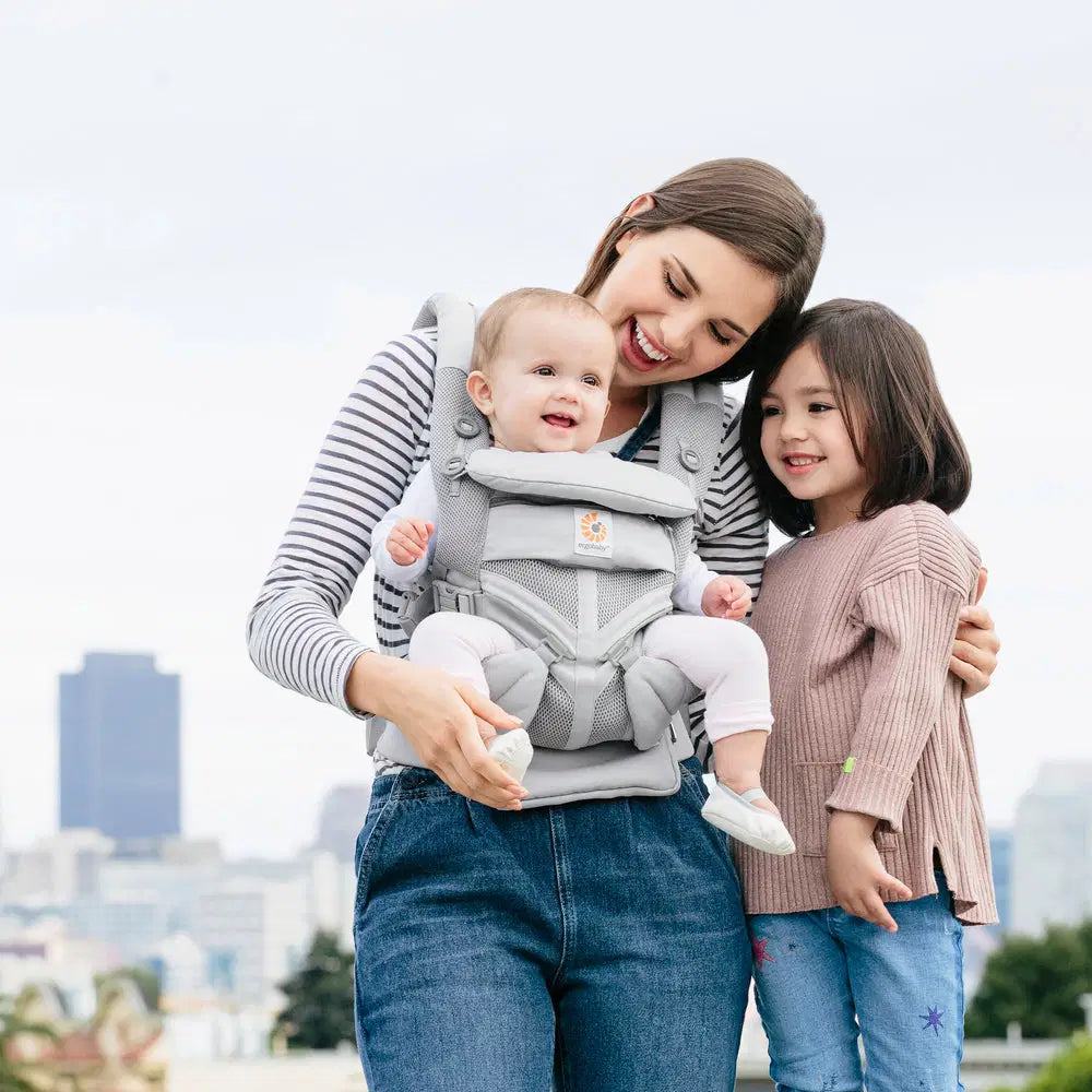 Ergobaby Alta Hip Seat Baby Carrier Pearl Grey