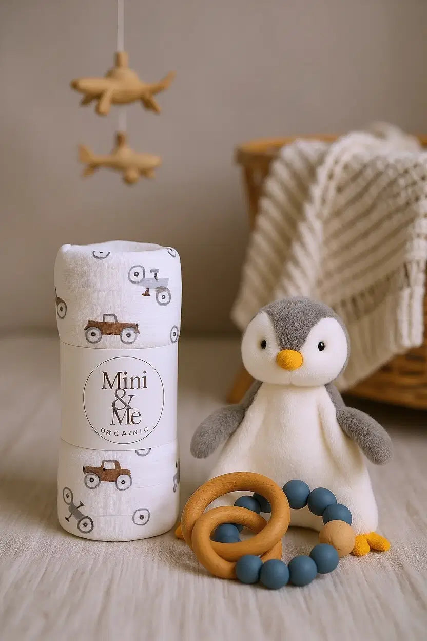 ALIMROSE Plush Penguin Comforter