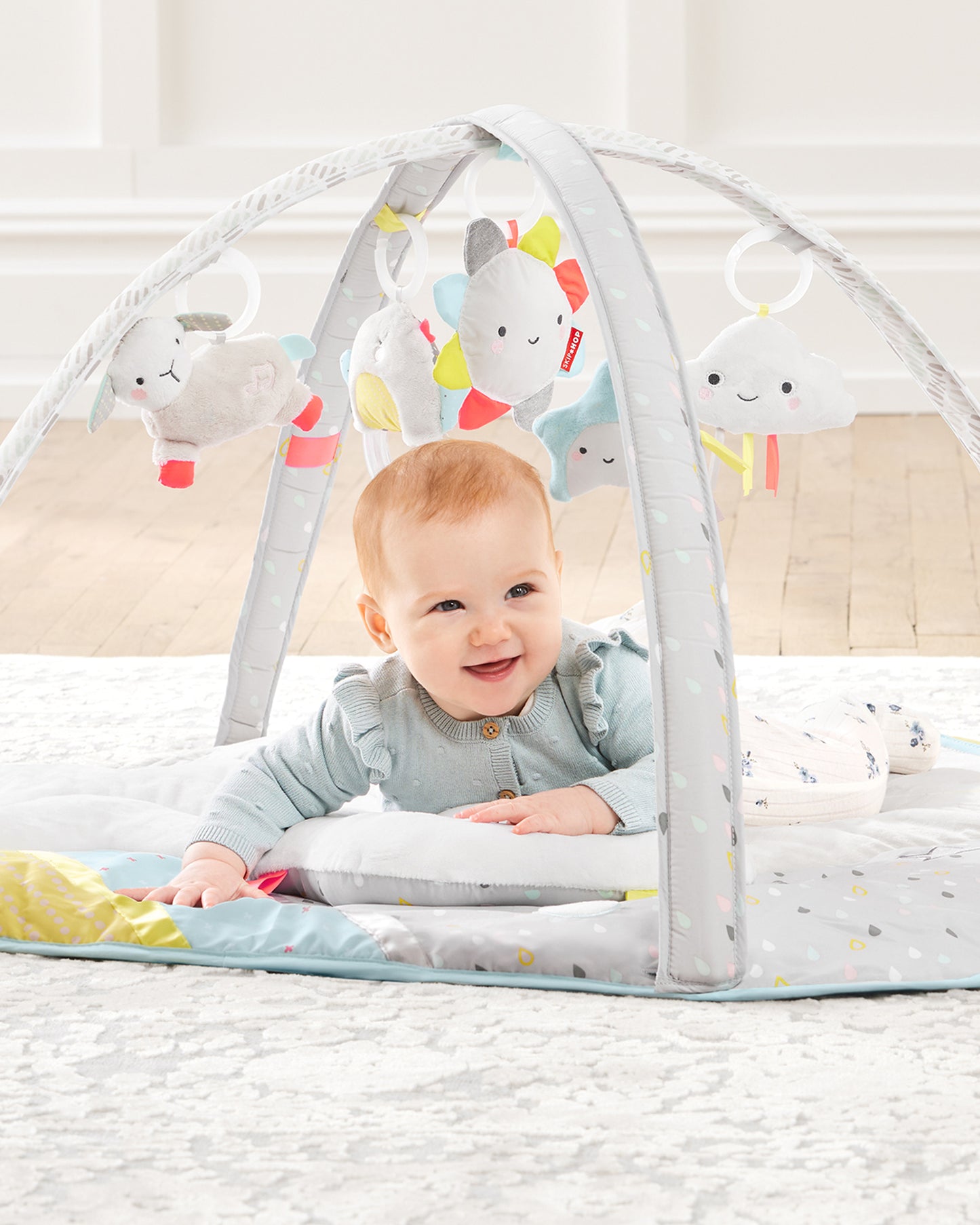 SKIP HOP SILVER LINING CLOUD ACTIVITY GYM