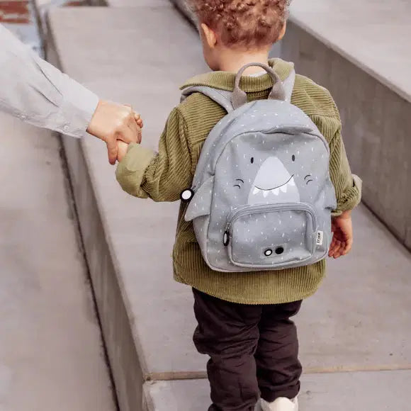 trixie backpack mr shark