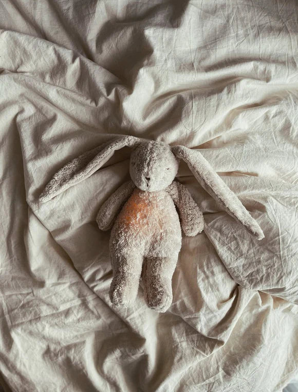 Moonie Moonie, Organic Humming Bunny - Sand