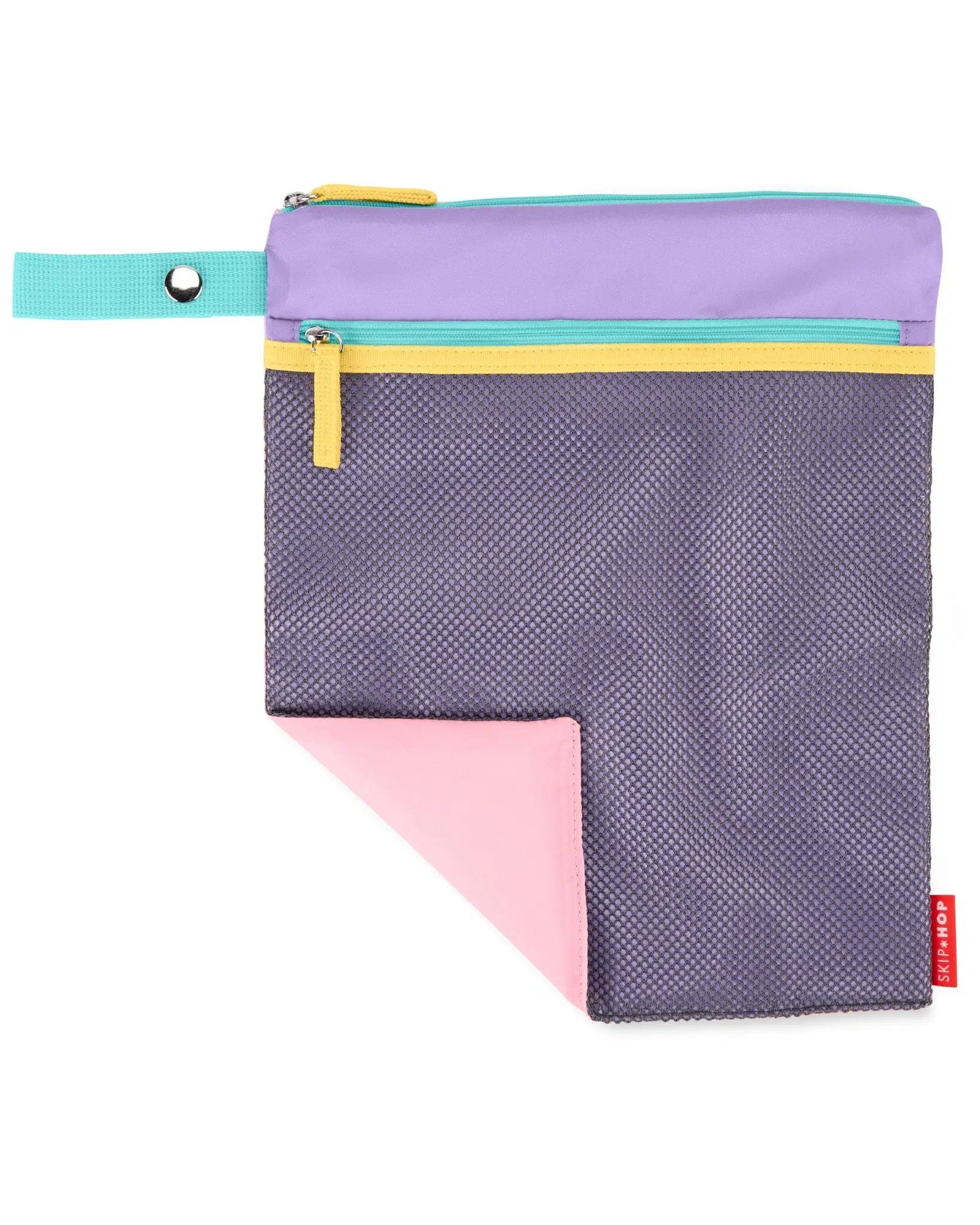 SKIP HOP WET BAG FOR KIDS WET CLOTHES.WITH ZIPPER AND EXTERNAL POCKET FOR MORE ROOM